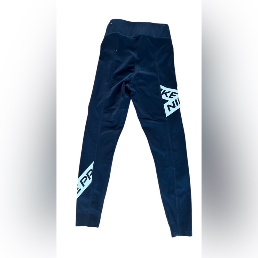 Nike Logo Paneled Leggings